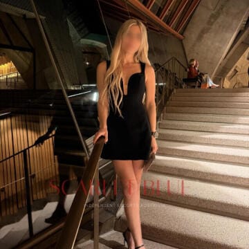 Selfie Pics from Anya R - Private Escort Sydney