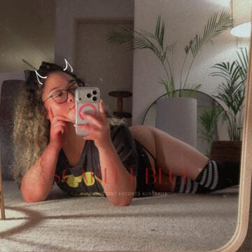 Selfie Pics from Kalea Tiare - Private Escort Sydney