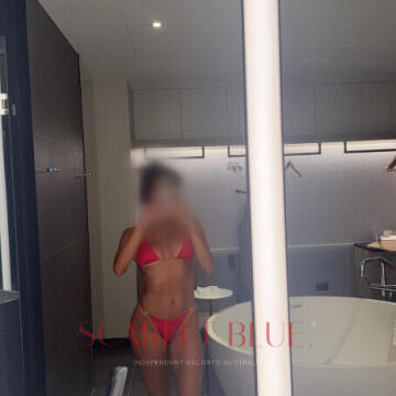 Selfie Pics from Sophia S - Private Escort Sydney