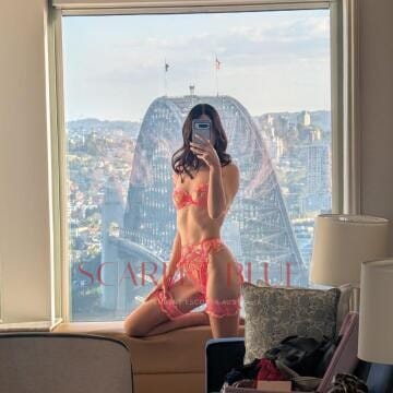 Selfie Pics from Allie Monroe - Private Escort Sydney