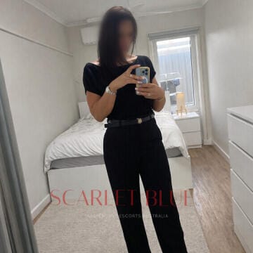 Selfie Pics from Victoria Lane - Private Escort Touring