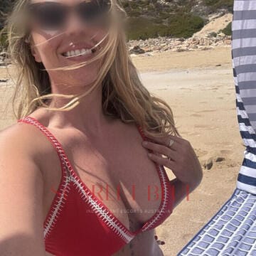 Selfie Pics from Jasmin Kane - Private Escort Adelaide