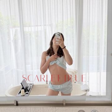 Selfie Pics from Nina O - Private Escort Melbourne