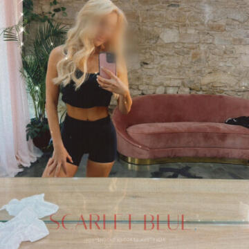 Selfie Pics from Summer Hart - Private Escort Sydney