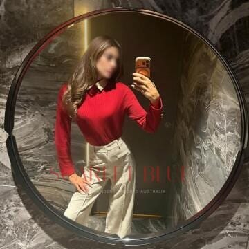 Selfie Pics from Piper Lovell - Private Escort Melbourne
