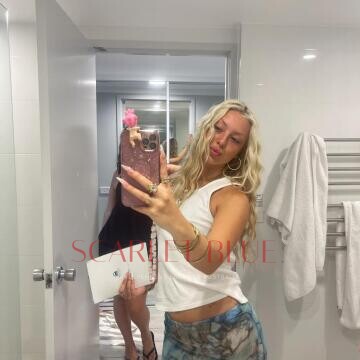 Selfie Pics from Sylvie Voss - Private Escort Brisbane