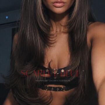 Selfie Pics from Chloe May - Private Escort Melbourne