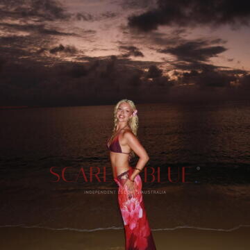 Selfie Pics from Sylvie Voss - Private Escort Brisbane