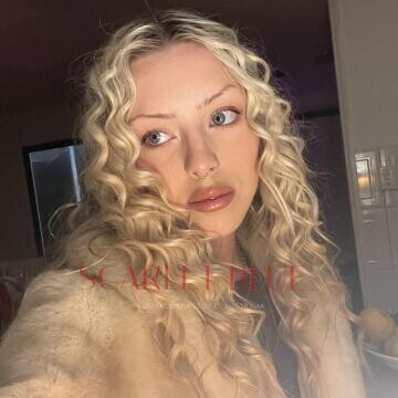 Selfie Pics from Sylvie Voss - Private Escort Brisbane