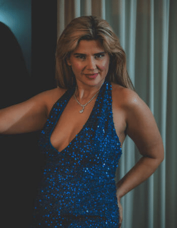 MILF escort - Savannah Star