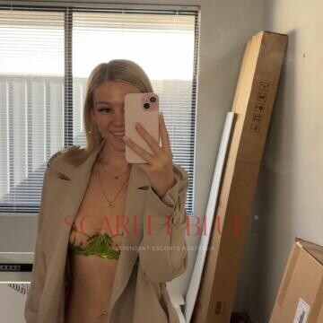 Selfie Pics from Eva Grace - Private Escort Perth