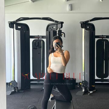 Selfie Pics from Maxine Sung - Private Escort Melbourne