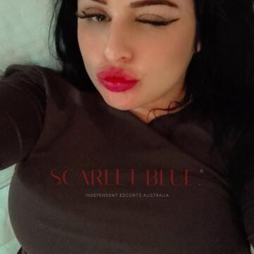 Selfie Pics from Lana Valenti - Private Escort Newcastle