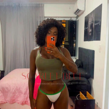 Selfie Pics from Kiara Lima - Private Escort Sydney