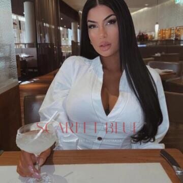Selfie Pics from Amber Jayde - Private Escort Perth