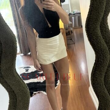 Selfie Pics from Capri Collins - Private Escort Gold Coast
