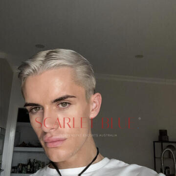 Selfie Pics from Chase Rey - Private Escort Sydney