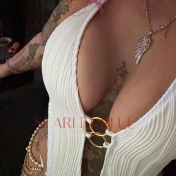 Selfie Pics from Empress Pink - Private Escort Adelaide