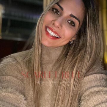 Selfie Pics from Bella Massa - Private Escort Melbourne