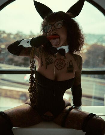 Sydney Submissive escort - Letti Monroe