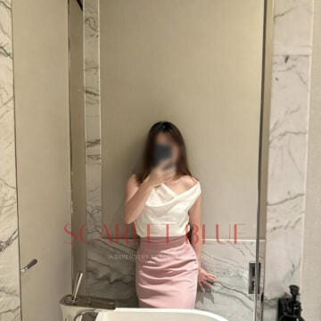 Selfie Pics from Vanessa Siu - Private Escort Hong Kong