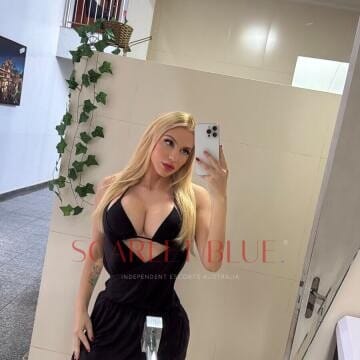 Selfie Pics from Brazilian Bombshell Lara - Private Escort Sydney