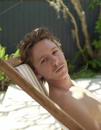 Gay male escort - Taj Milan